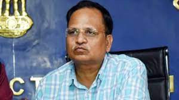 दिल्ली : सत्येंद्र जैन चक्कर आने से तिहाड़ जेल के शौचालय में गिरे, अस्पताल में भर्ती