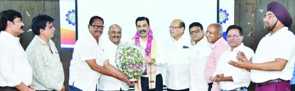 चेंबर का जीएसटी कार्यशाला में पारवानी-बजाज हुए सम्मानित