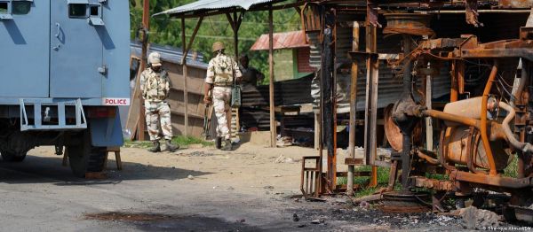न्यायालय का मणिपुर में इंटरनेट पर प्रतिबंध के विरोध में दायर यचिका पर तत्काल सुनवाई से इनकार