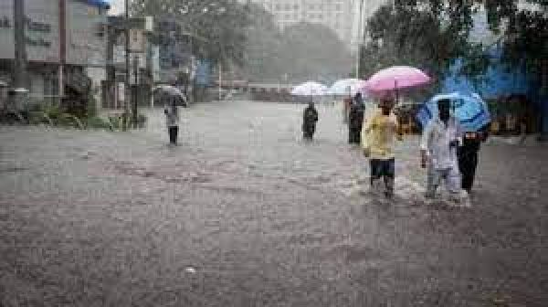 पश्चिमोत्तर पाकिस्तान में भारी बारिश, 25 लोगों की मौत, 145 घायल