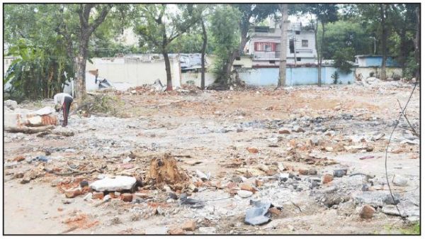 शांति नगर समेत रायपुर की तीन बड़ी  निर्माण परियोजनाओं पर चुनावी ब्रेक 