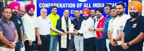 युवा व्यापारियों को कैट द्वारा मिल रही पब्लिक स्पीकिंग एवं लीडरशिप ट्रेनिंग