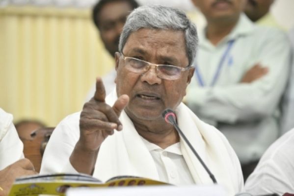 कर्नाटक सीएम सिद्दारमैया की पत्नी अस्पताल में भर्ती, दिल्ली रवाना होने में देरी