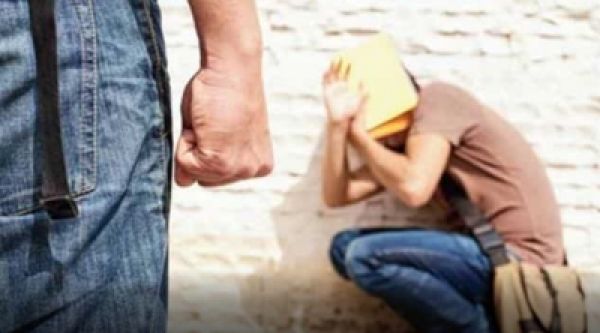 यूपी में मेडिकल छात्रा की आत्महत्या का मामला : परिजनों ने लगाया रैगिंग का आरोप