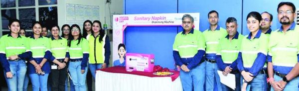संयंत्र और टाउनशिप परिसरों में बालको ने  स्थापित की सैनिटरी नैपकिन वितरण मशीनें