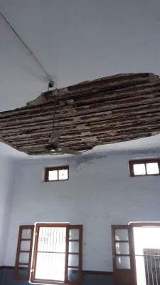 दिल्ली में फैक्ट्री की छत गिरने से एक व्यक्ति की मौत, एक अन्य घायल