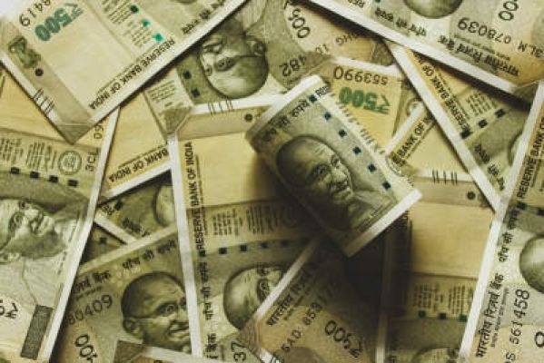 नकली नोट : RBI ने कर्नाटक में बैंक प्रबंधकों के खिलाफ दर्ज की एफआईआर
