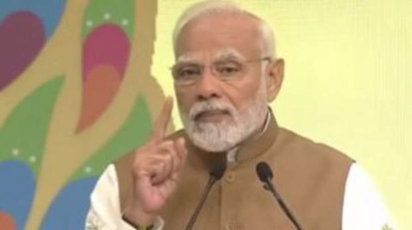 मोदी फ़्रांस और यूएई के लिए कल होंगे रवाना, इस दौरे में प्रधानमंत्री मिलेंगे इन लोगों से