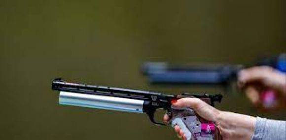 विश्व जूनियर निशानेबाजी की पदक तालिका में शीर्ष पर पहुंचा भारत