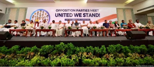 'इंडिया' गठबंधन है विपक्षी एकता की पहली झलक
