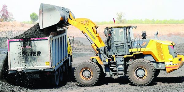 ताप विद्युत संयंत्रों के लिए कोयला  पर्याप्त मात्रा में-कोयला मंत्रालय