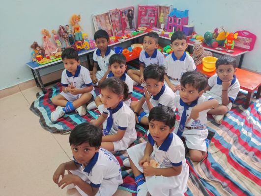 छत्रपति शिवाजी किड्स स्कूल में टॉय डे सेलिब्रेशन