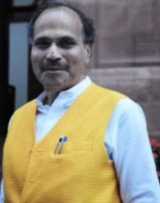 मणिपुर मसले पर लोक सभा में हंगामा, कांग्रेस से सोनिया एवं चौधरी ने संभाला मोर्चा