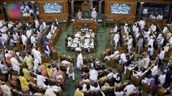 मणिपुर हिंसा सहित विभिन्न मुद्दों पर राज्यसभा में हंगामा, कार्यवाही दोपहर 12 बजे तक स्थगित