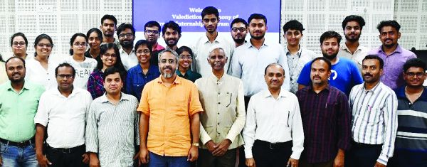 ट्रिपल आईटी आउटरीच इंटर्नशिप से भविष्य के इनोवेटर्स का सशक्तिकरण