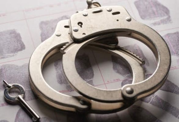 बेंगलुरु में धर्म परिवर्तन की धमकी देकर पैसे ऐंठने वाले हनी ट्रैप गिरोह का भंडाफोड़