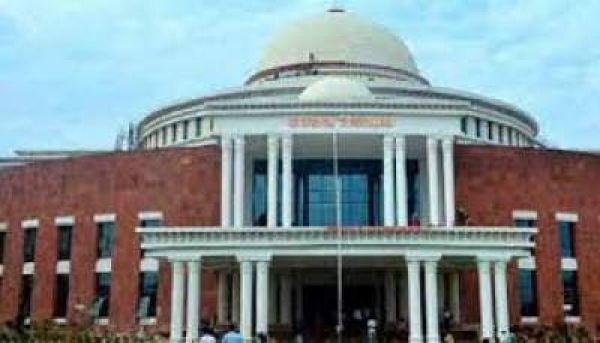 कांग्रेस विधायक इरफान के आदिवासियों पर बयान को लेकर झारखंड विधानसभा में जोरदार हंगामा