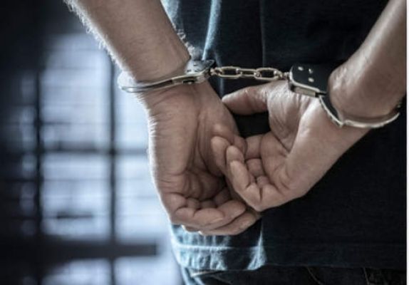 बिहार में पीएफआई के दो संदिग्ध गिरफ्तार, हथियार बरामद