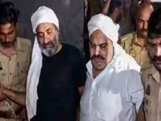 उप्र विधानसभा में अतीक अहमद और उसके भाई को श्रद्धांजलि दी गई