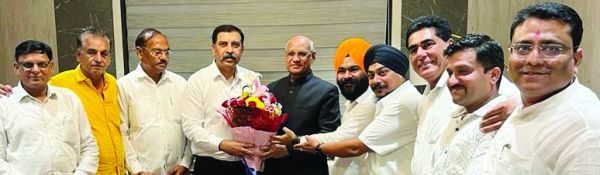 चेम्बर द्वारा राज्यपाल बैस को जन्मदिन-बधाई