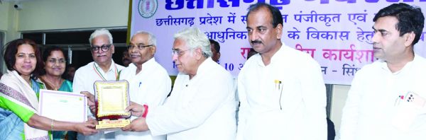 सीखने की कोई उम्र नहीं-वोरा