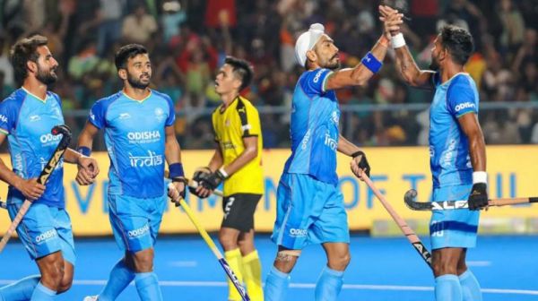 एशियाई चैंपियंस ट्रॉफ़ी में भारत कैसे बाज़ी पलटते हुए बना चैंपियन