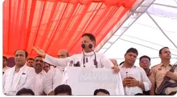 भाजपा को वोट देने वालों को 'राक्षस' कह रहे हैं राहुल गांधी के ख़ास सुरजेवाला : अमित मालवीय