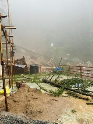 शिमला में मंदिर ढहने से 9 की मौत
