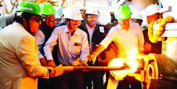 एनएमडीसी में ब्लास्टीन फर्नेस प्रचालन