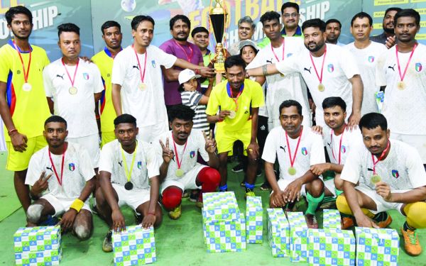 प्रत्येक गोल पर 10 पौधे लगाने बालको का संकल्प