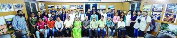 मैट्स विद्यार्थियों ने सीखीं फोटोग्राफी की बारीकियां