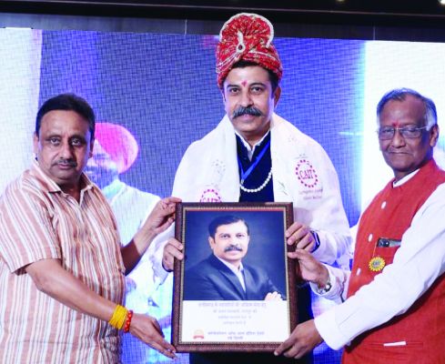 पारवानी को सवश्रेष्ठ व्यापारी नेता सम्मान