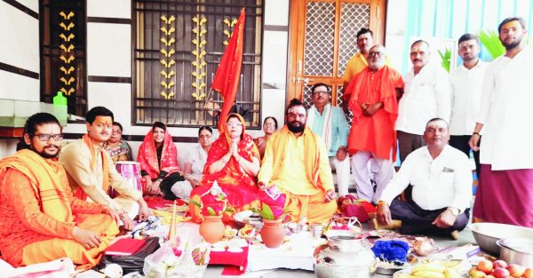 भोजपुरी समाज ने सावन के अंतिम सोमवार में किया रुद्राभिषेक