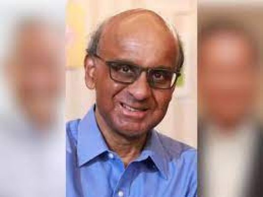 सिंगापुर में राष्ट्रपति चुनाव के लिए मतदान जारी, भारतीय मूल के पूर्व मंत्री शणमुगारत्नम मैदान में