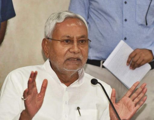 बिहार : जातीय गणना के सियासी धार को कुंद करने के लिए 'छुट्टी' कटौती का बवंडर !