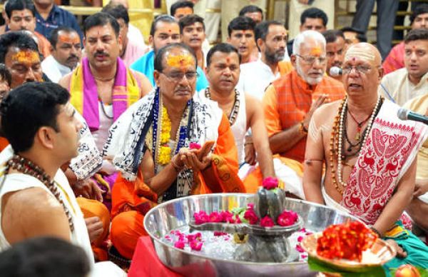 मप्र में सूखे के आसार, शिवराज पहुंचे महाकाल