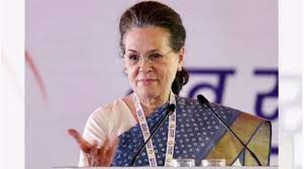 सोनिया ने प्रधानमंत्री को पत्र लिखा, विशेष सत्र में नौ मुद्दों पर चर्चा का आग्रह किया