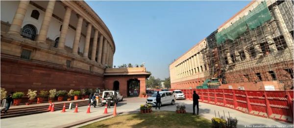 सरकार ने बताया विशेष सत्र का एजेंडा, कांग्रेस ने उठाए सवाल