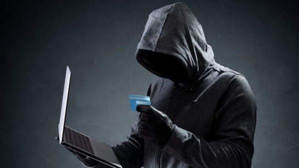 24 घंटे में साइबर ठगों ने उड़ाए 82 लाख रुपये