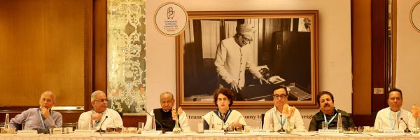 ‘छत्तीसगढ़’ का संपादकीय : सनातन और हिन्दुत्व पर कांग्रेस की सावधानी...