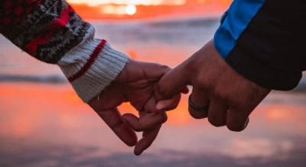 बेंगलुरु में महिला तकनीकी विशेषज्ञ ने लगाया 'लव जिहाद' का आरोप, आरोपी को पकड़ने के लिए पुलिस जम्मू-कश्मीर रवाना