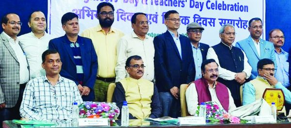 आईआईआईटी फैकल्टी को मिला इंस्टीट्यूट  ऑफ इंजिनीयर्स का उत्कृष्ट शिक्षक पुरस्कार