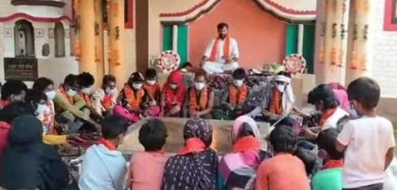 यूपी में 10 परिवारों के 70 लोगों ने अपनाया हिन्दू धर्म