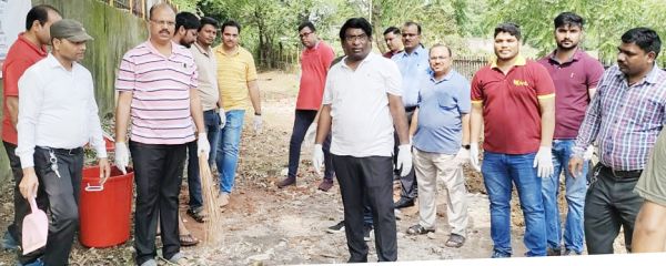 पंजाब नैशनल बैंक अंचल कार्यालय द्वारा श्रमदान