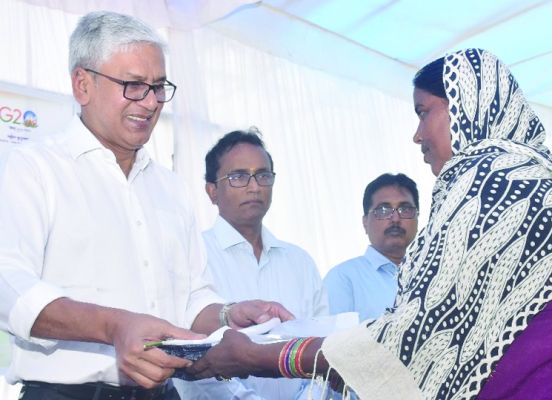 गांधी जयंती पर एसईसीएल ने किया सफाई मित्रों का सम्मान