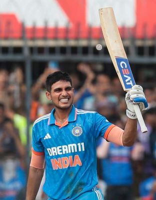 शुभमन गिल ठीक हो रहे हैं; अस्पताल में भर्ती होने के बाद वह होटल में वापस आ गए हैं: विक्रम राठौड़