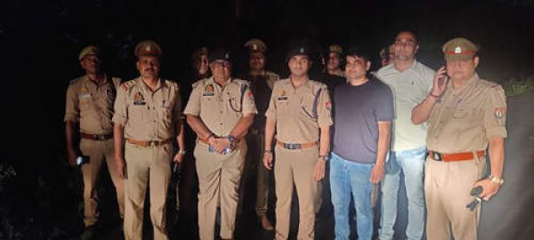 पुलिस और बदमाश के बीच हुई मुठभेड़, इनामी बदमाश गिरफ्तार