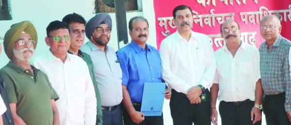 मुख्य निर्वाचन पदाधिकारी से मिले चेम्बर-कैट प्रतिनिधि