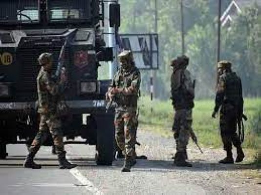 पाकिस्तान के उत्तर पश्चिमी हिस्से में सुरक्षाबलों के साथ मुठभेड़ में छह आतंकवादी मारे गये