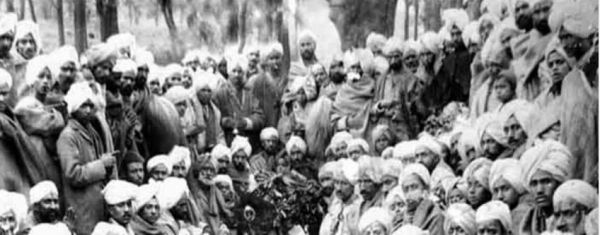 बहुत कुछ अजीब है